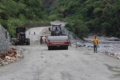 प्रधानमन्त्री स्वरोजगार कार्यक्रम अन्तर्गत सडक स्तरोन्नति